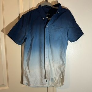 American Eagle Navy Blue short Sleeve Button Up Mens - size Small
